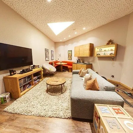 Villa Alpine Chalet - 10 Bedrooms Saas-Fee