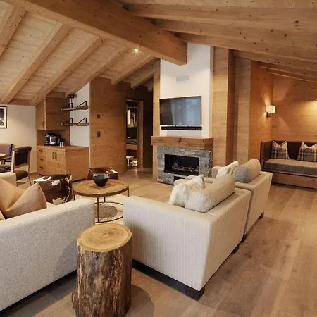 Villa Alpine Chalet - 10 Bedrooms Saas-Fee